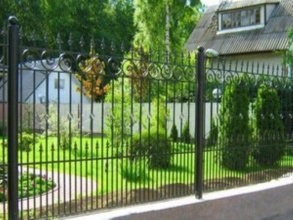 Кованые заборы на ленточном фундаменте 80 метров фото в Дзержинском